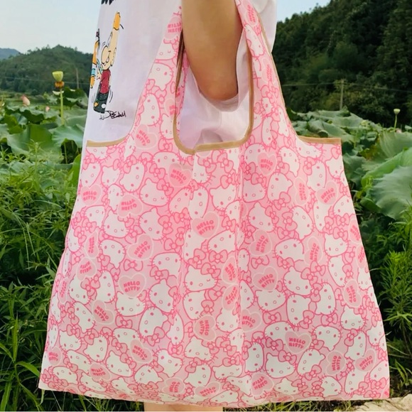 Sanrio Handbags - Sanrio HELLO KITTY Waterproof Portable Foldable Nylon Grocery Tote Bag